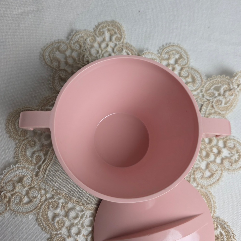 Vintage Mallo-Ware Pink Melamine Sugar Bowl with Lid and Creamer Set MCM Chicago - Picture 6 of 14